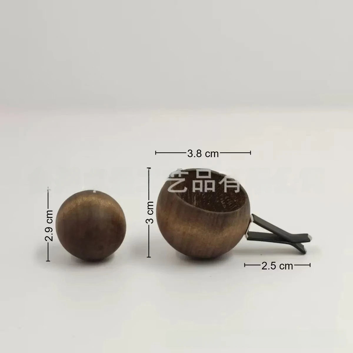 Car & Home Essential Oil Diffuser - Made of Wood Mini Cute Natural Fragrance Diffuser Suitable for Bedroom Living Room Bathroom Qme