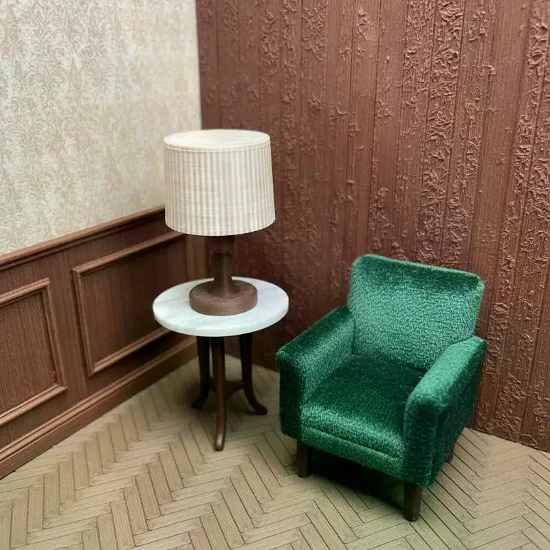Miniature Vintage Table Lamp With Warm LED Light Dollhouse Table Light Model Dollhouse Home Scene Decor Accessories Qme