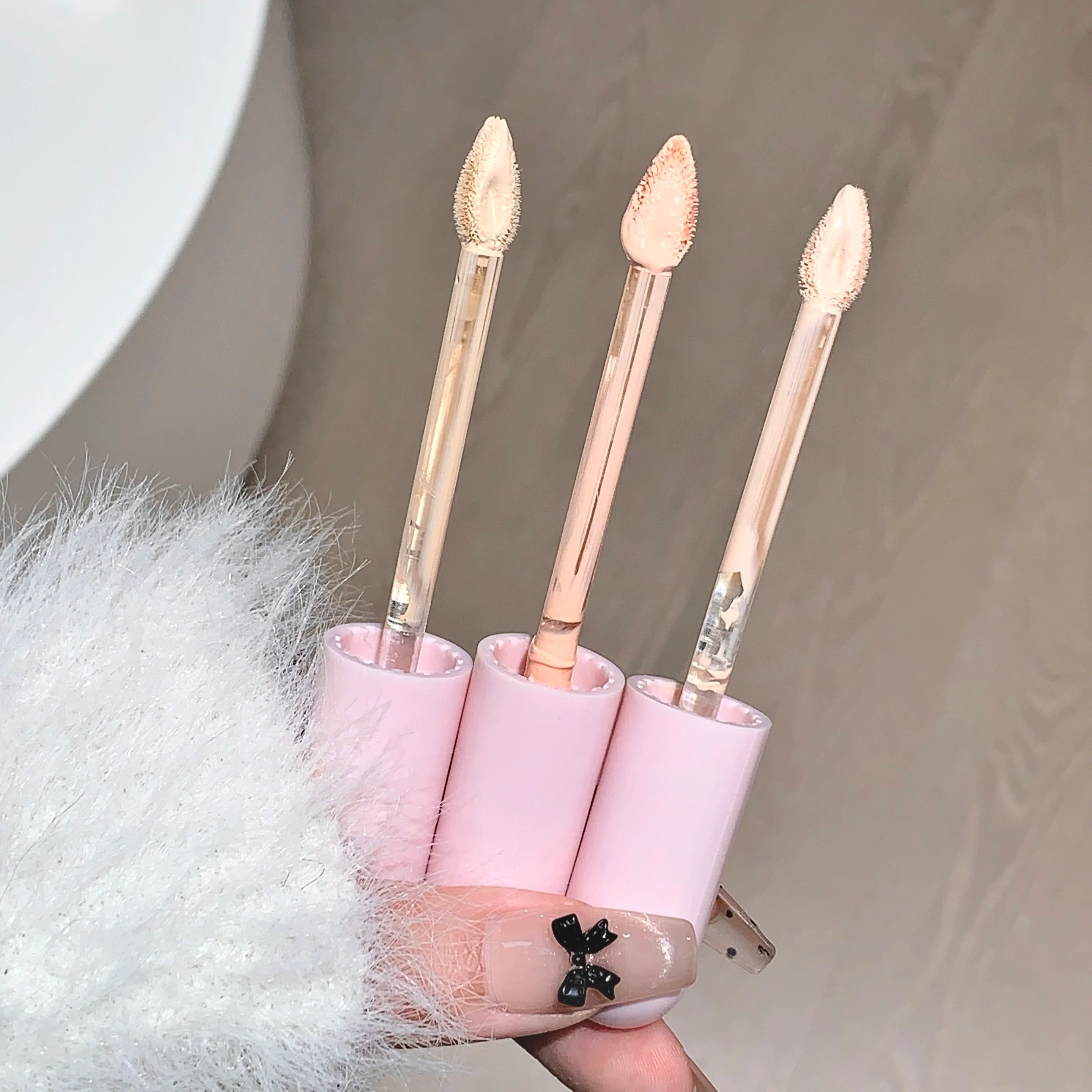 SHAQINUO Water-based Traceless Concealer Moisturizing Brightening Qme