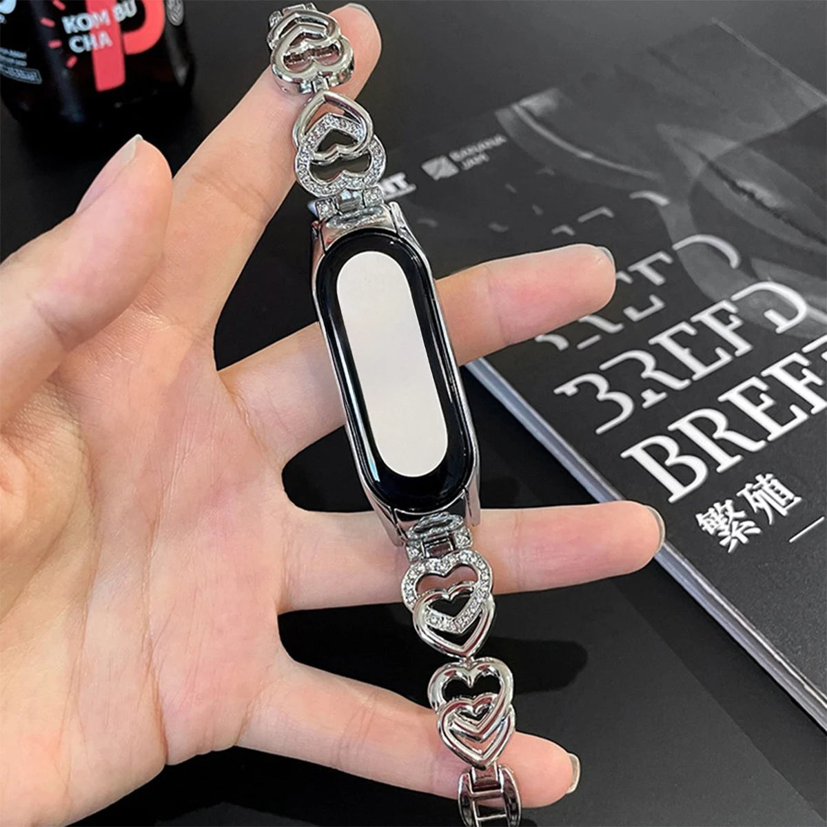 Strap For Xiaomi Mi Band 8 7 Watch Band For Mi Band 5/6/4/3 Fashion INS Love Heart Metal Bracelet Miband Smartwatch Accessories Qme S For Miband 7