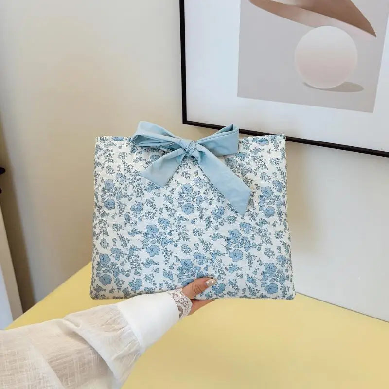 Women'S Floral Book Storage Bag With Bow Tie - Large Capacity Lightweight Cosmetic Organizer Quilted Design Qme