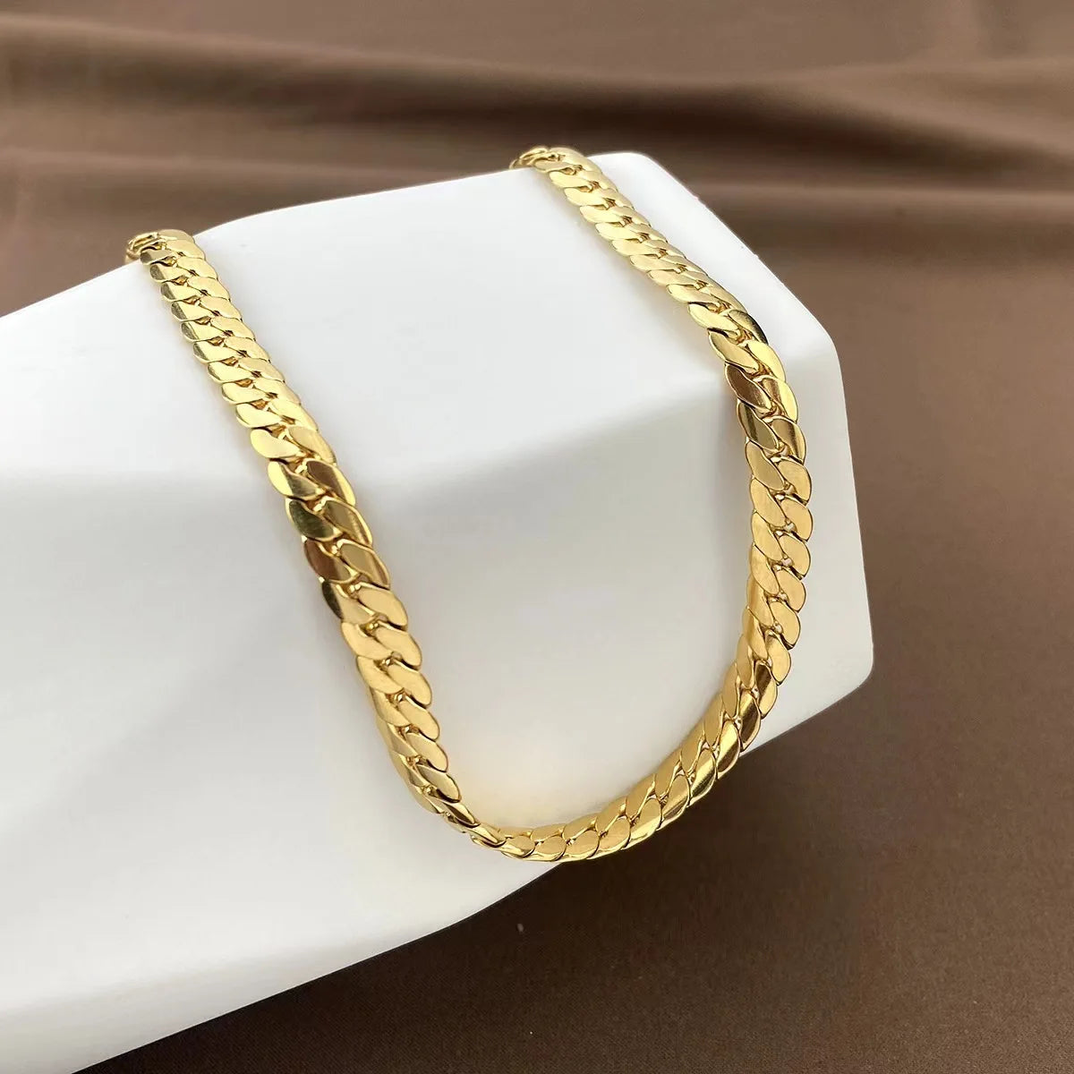 Noble Hot 20-60CM 925 Sterling Silver 18K Gold Color 5MM Chain Luxury Design Necklace for Woman Men Wedding Engagement Jewelry Qme