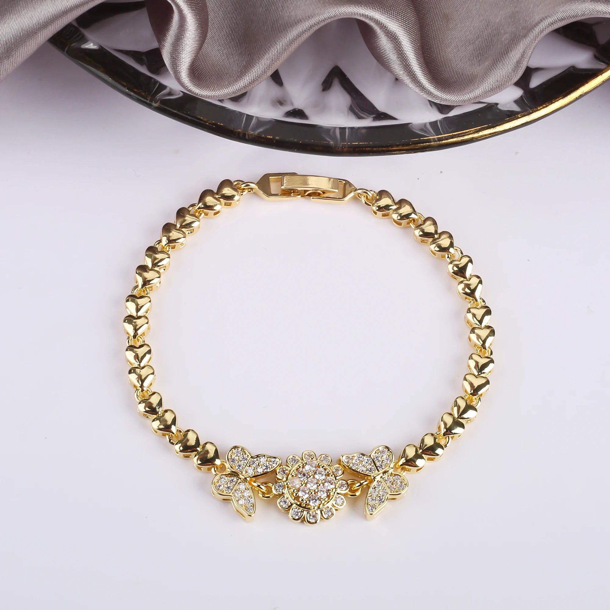 10 Style Classic Shiny CZ Heart Shaped Butterfly Star Geometric Bracelet Delicate For Women Party Wedding Jewelry Gift Wholesale Qme 3
