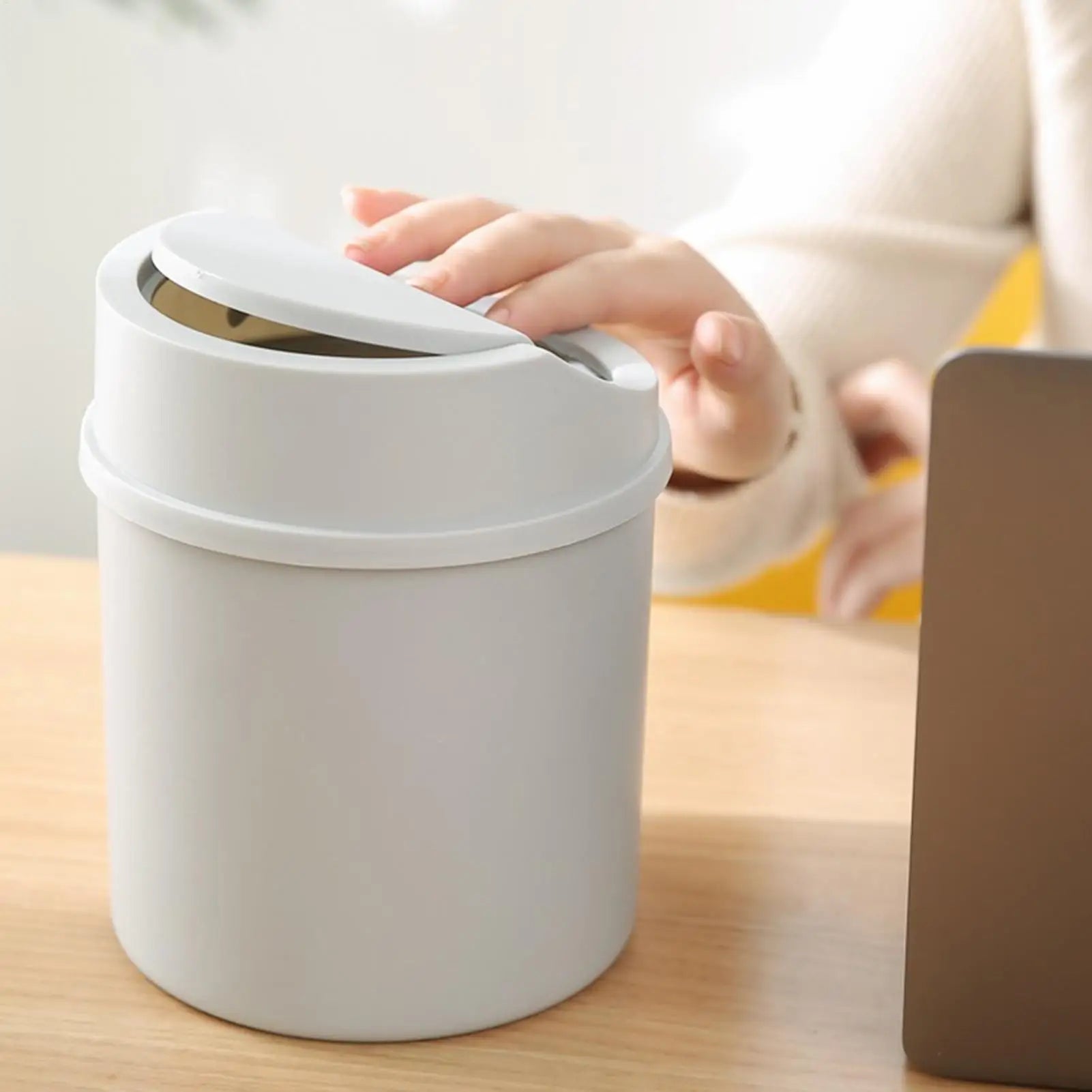 Mini Desktop Bin Small Trash Can Tube With Cover Bedroom Trash Can Garbage Can Clean Storage Box Home Desk Qme