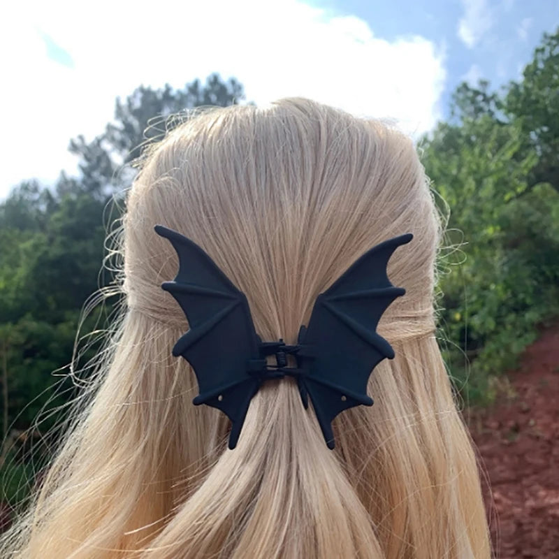 Metal Bat Hair Clips Black Cute Fashion Shark Clip Women Girl Qme