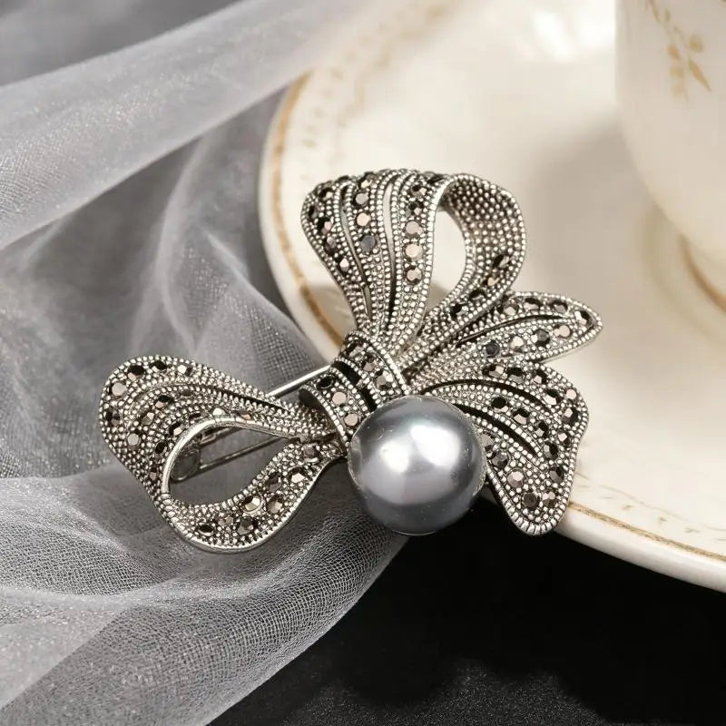 Rhinestone Biag Bow Pearl Brooches For Women Vintage Elegant Large Brooch Pin Winter Coat Sweater Broches High Quality Qme