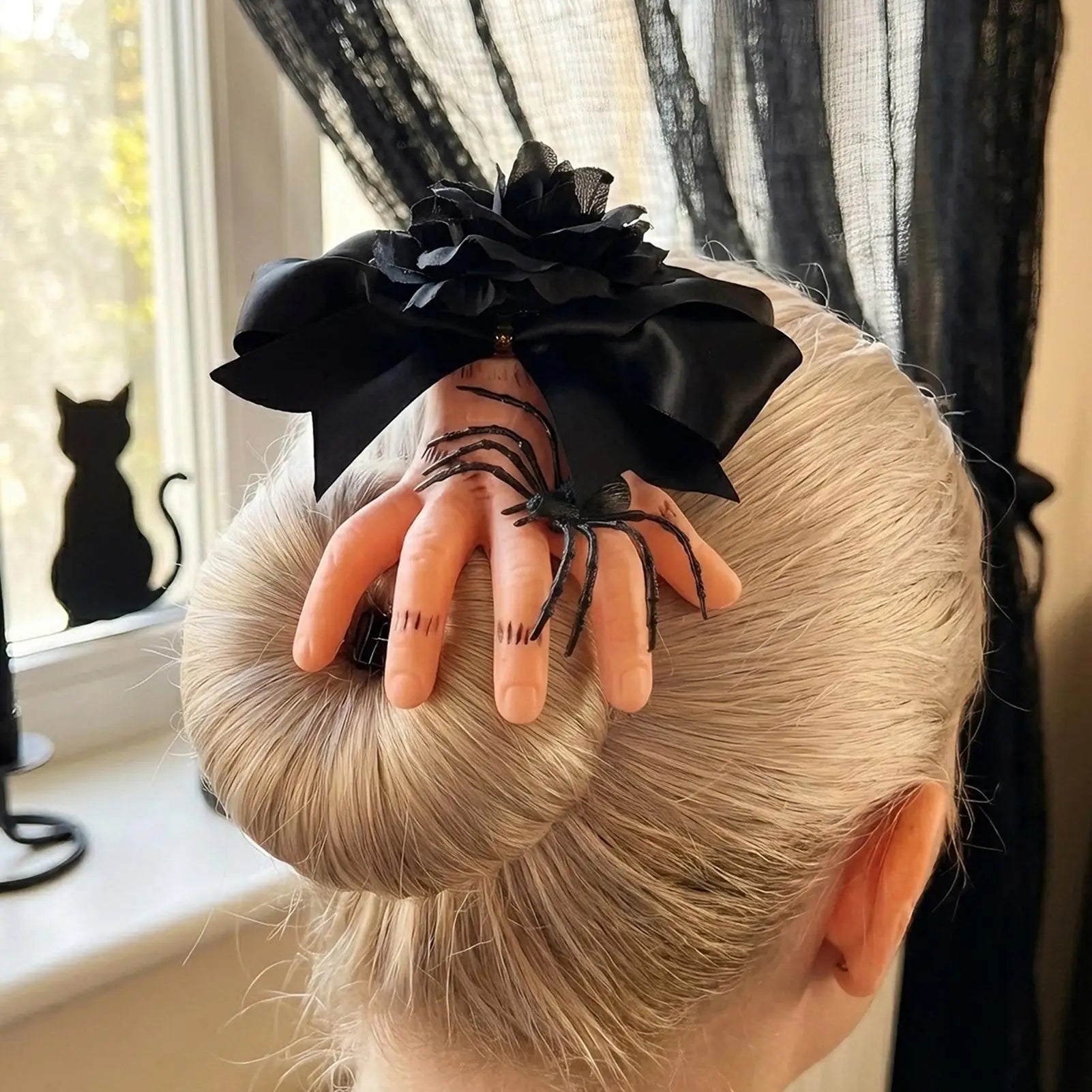 Gothic Hair Clips Spooky Realistic Severed Hand Hairpin Novelty Bow Qme