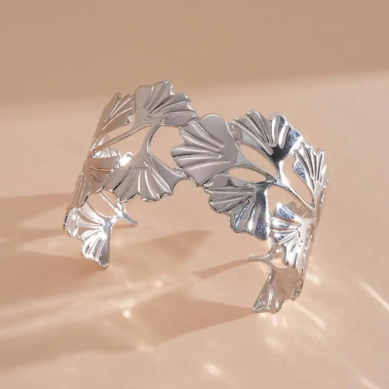 Vintage Ginkgo Leaf Butterfly Open Cuff Bangle Gold Silver Wide Statement Bracelet For Women Boho Party Jewelry Qme A1