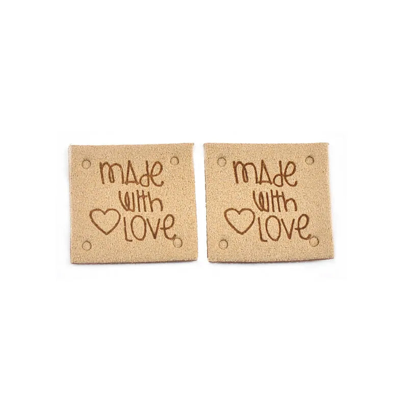 20Pcs 2.5cm Colorful Square Leather Letter Embossed Labels For Garments Bag Handmade Accessories Sewing Clothes Decoration c4015 Qme 9-20Pcs