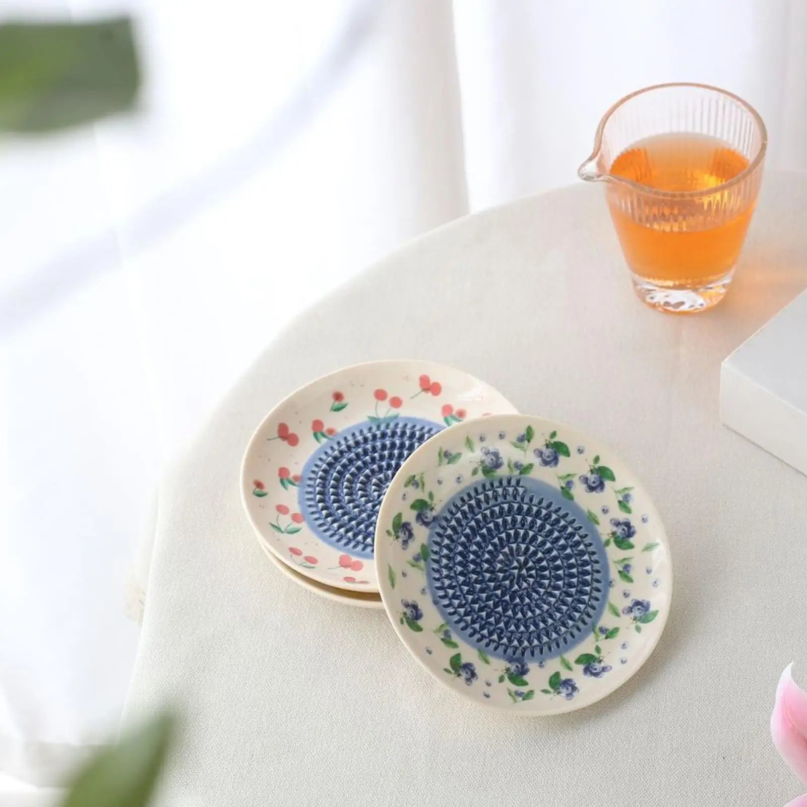 Grater Plate Ceramic Manual Round Fruit Patterns Bowl Garlic Grating Dish For Ginger Cheese Tomato Strawberry Fruit Vegetable Qme