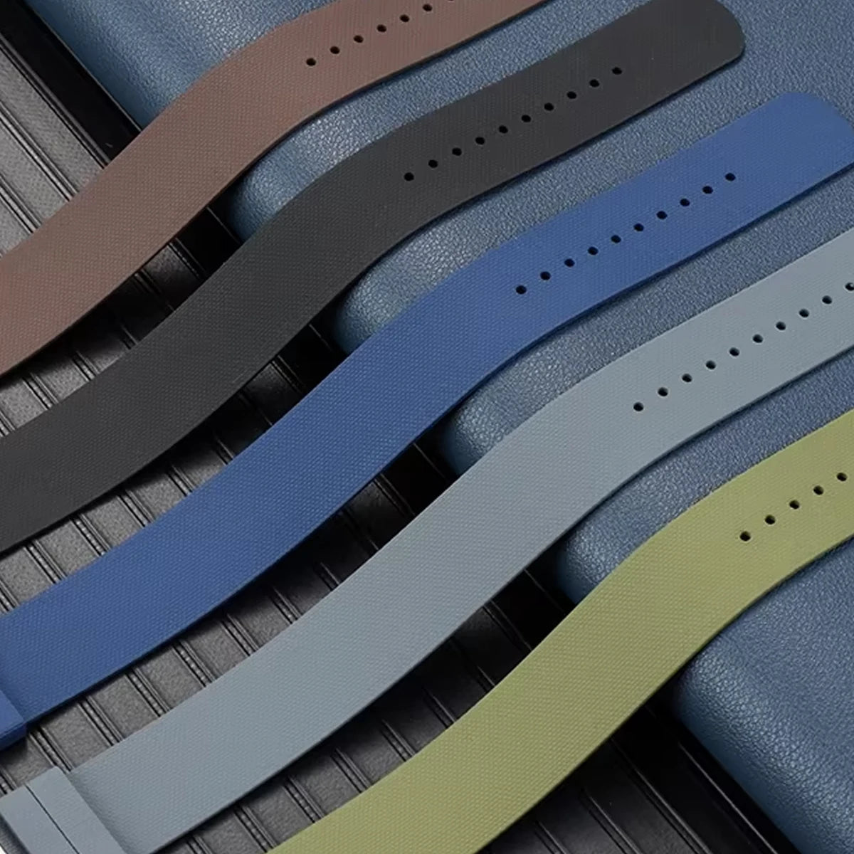 New Sports Fashion for One Piece FKM Watch Strap 20mm 21mm 22mm Rubber Watch Band Wristband for Seiko for Omega watch Qme