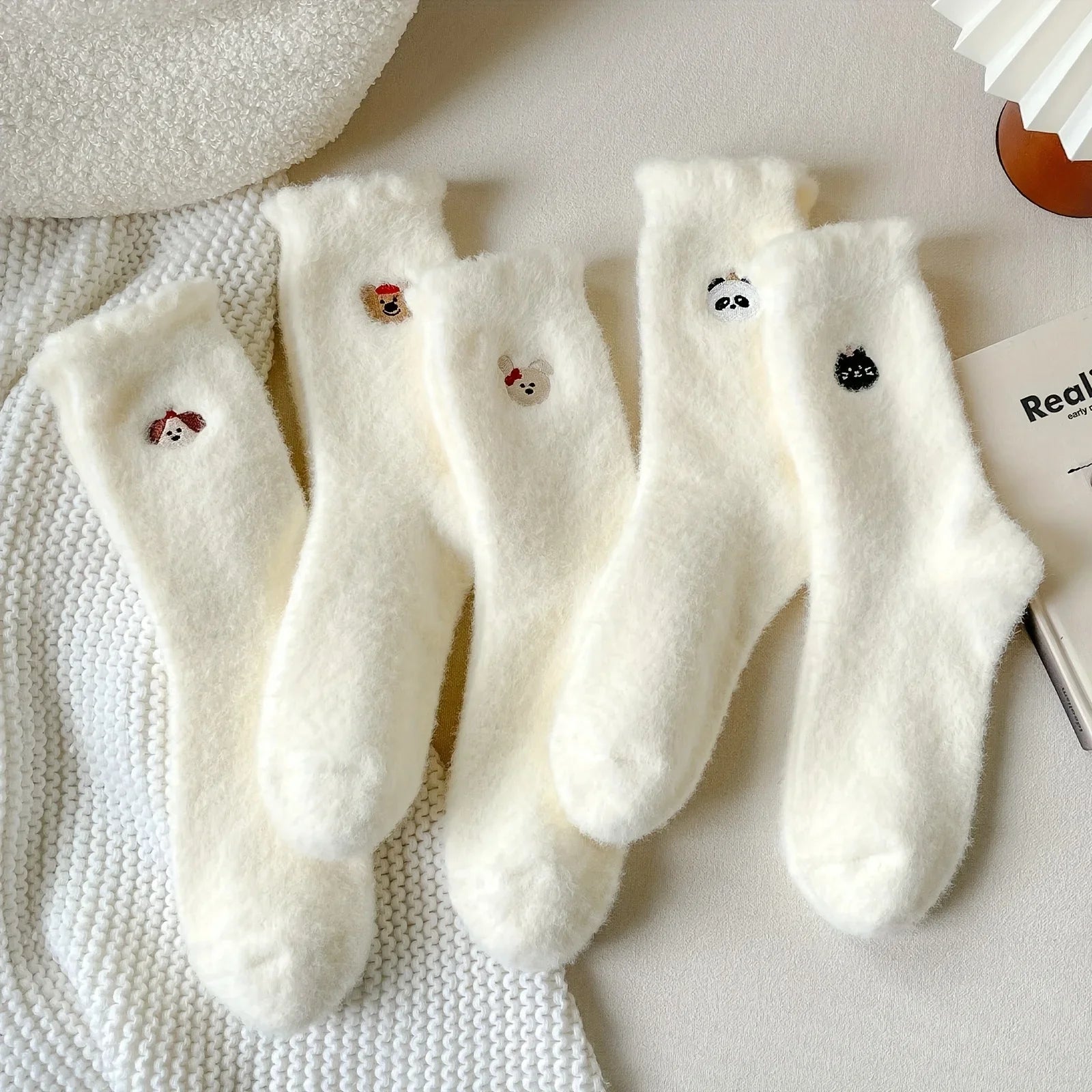 Women's Socks, Cute Animal Embroidered Plush Socks, Winter Warm Faux Mink Cashmere Cozy Sleep Floor Socks Qme