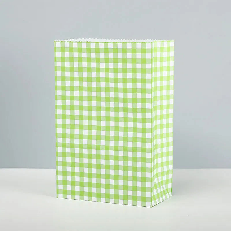 Colored Checkered Kraft Paper Bag Valentine's Day Christmas Packaging Qme 15x8x23cm green