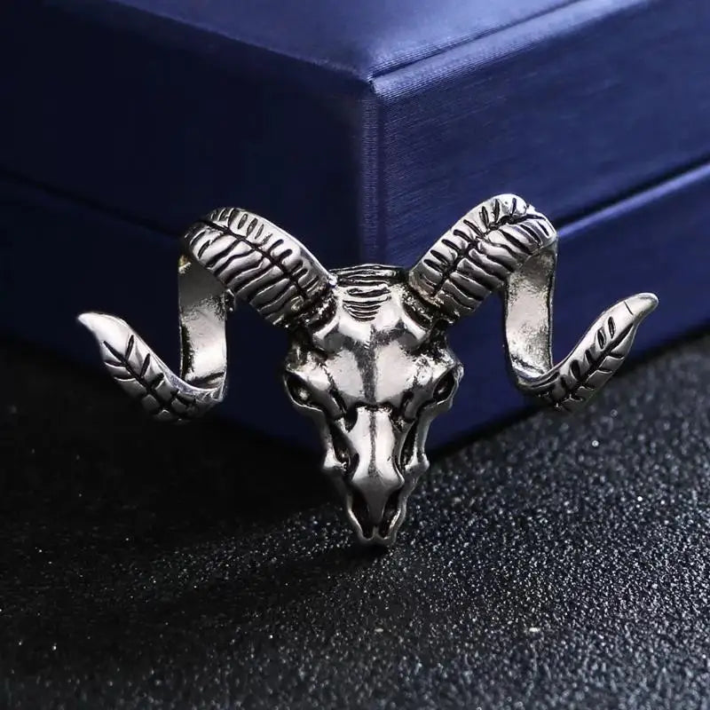 Vintage Ram Skull Brooch Polished Metal Finish Unique Gothic Design For Jacket Bag Decoration Daily Wear Qme A2