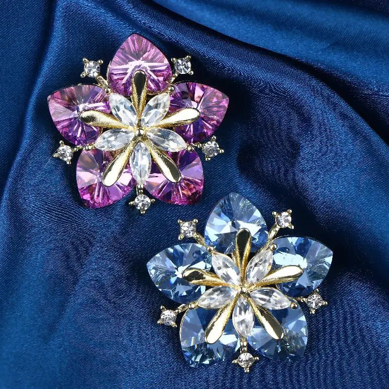 Crystal Peach Blossom Brooches For Women Men Charming Shining Flowers Party Office Brooch Pins Jewelry Gifts Qme