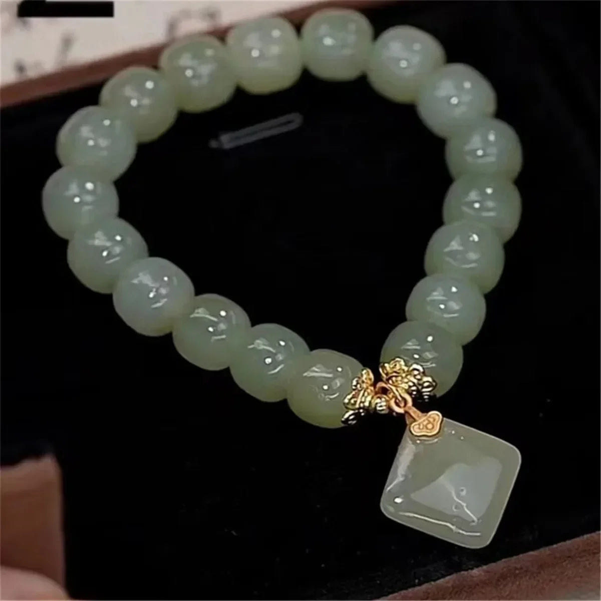 Fashion Creative Lucky Natural Hotan Jade Bracelet Vintage Light Luxury Handmade Jewelry Bracelet Chinese Style Jewelry Gift Qme 4