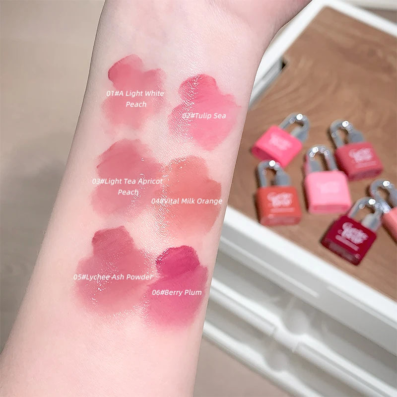 Gege Bear Lock Heart Sweet Water Gloss Lip Glaze Moisturizing Mirror Qme