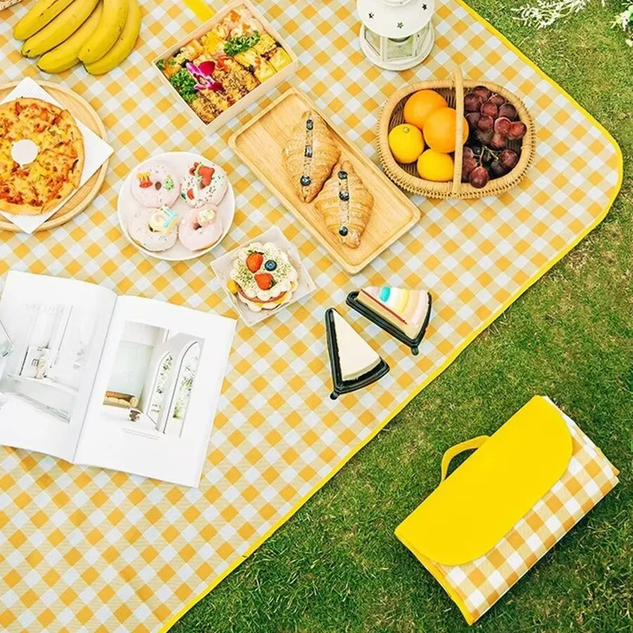 Outdoor Picnic Mat with Carrying Handle Thickened Waterproof Moisture-proof Mat Portable Mat Qme