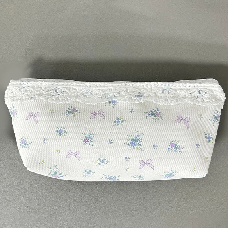 Sweet Lace Floral Design Pen Bag Large Capacity Multifunctional Qme A3