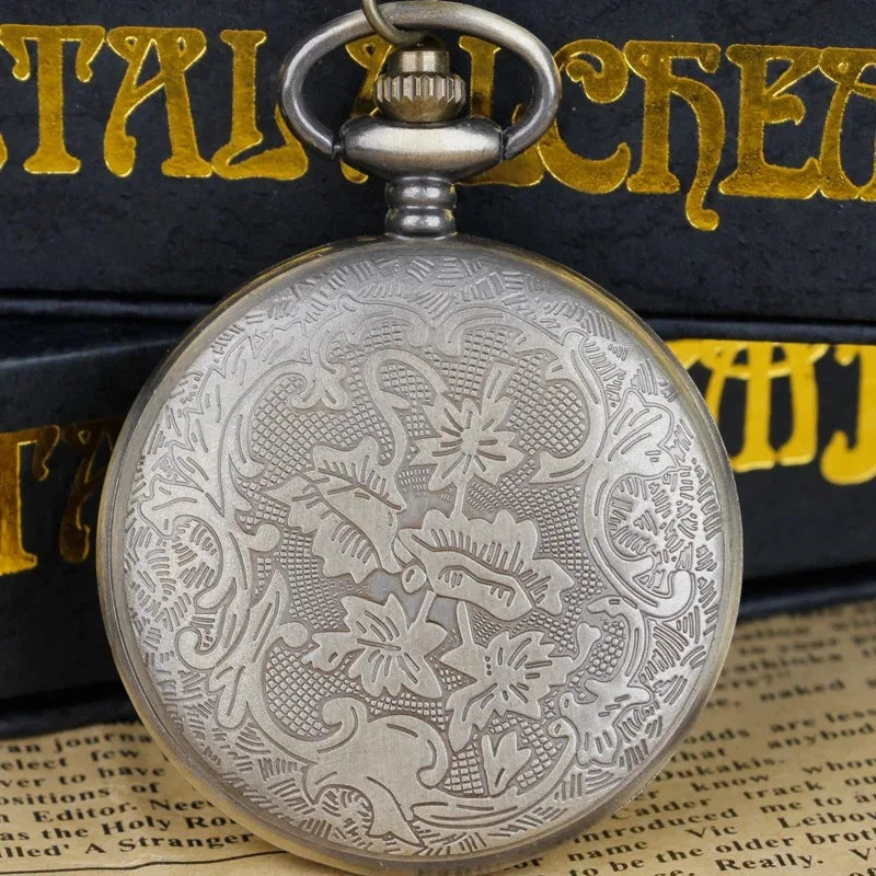 Bronze Strange Vintage Quartz Pocket Watches Necklace Steam Punk Pendant Mens Women Pocket FOB Watch Halloween Gifts Qme