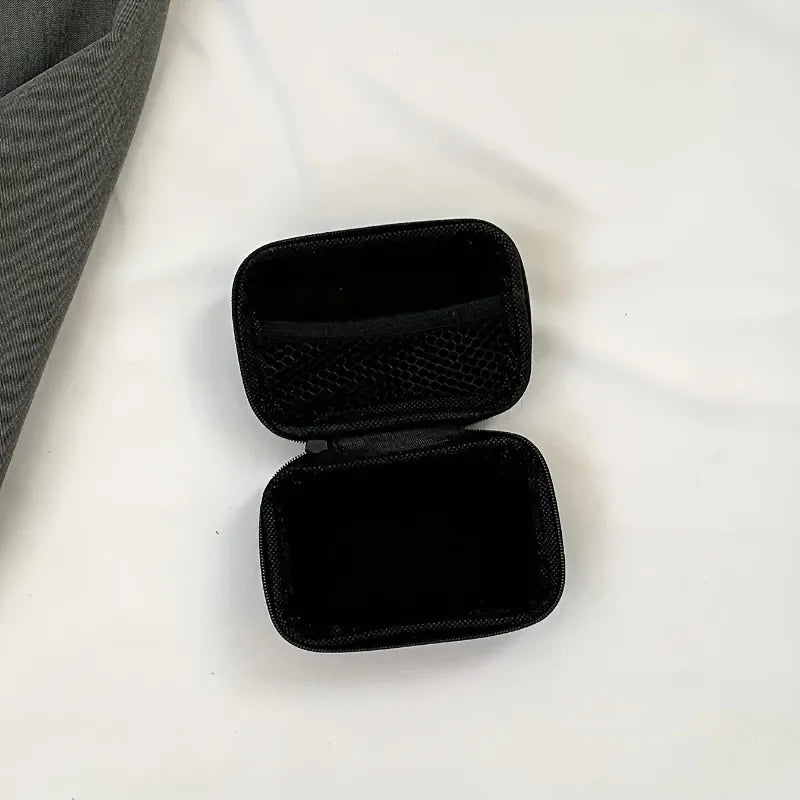 Hard Shell Electronic Organizer Case, Portable Travel Storage Bag for Charger, Earbuds, Cables, Power Bank Qme