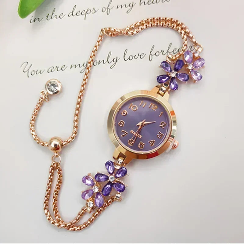 1 pcs Women Watches Brand Vintage Strass Watches Quartz Bracelet Ladies Luxury Wrist Watch Female Watch Montre Femme Watch Qme PURPLE