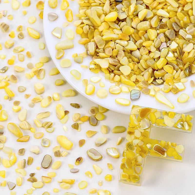 50g Crushed Shells Natural Pearl Light Nail Seashell Slices Particle Shell Charm for DIY Art Crafts Table Scatter Party Favor Qme Yellow