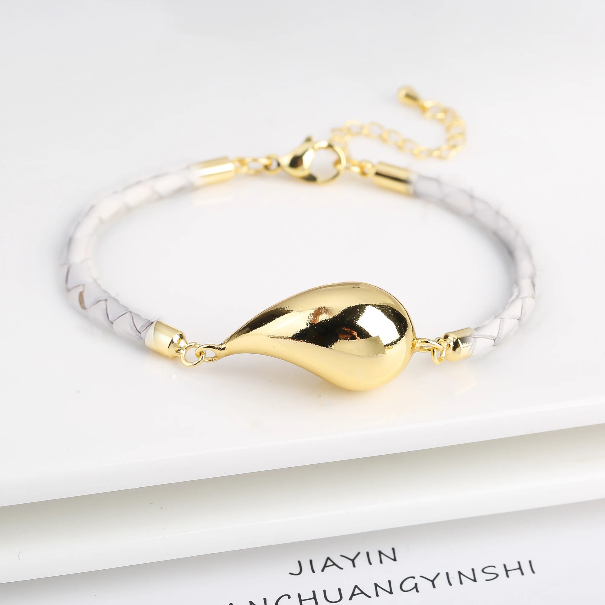 Simple Gold Plated Comma Leather Braided Adjustable Bracelet Fashion Women Water Drop Bracelet for Party Jewelry Gift Daily Wear Qme Color 8