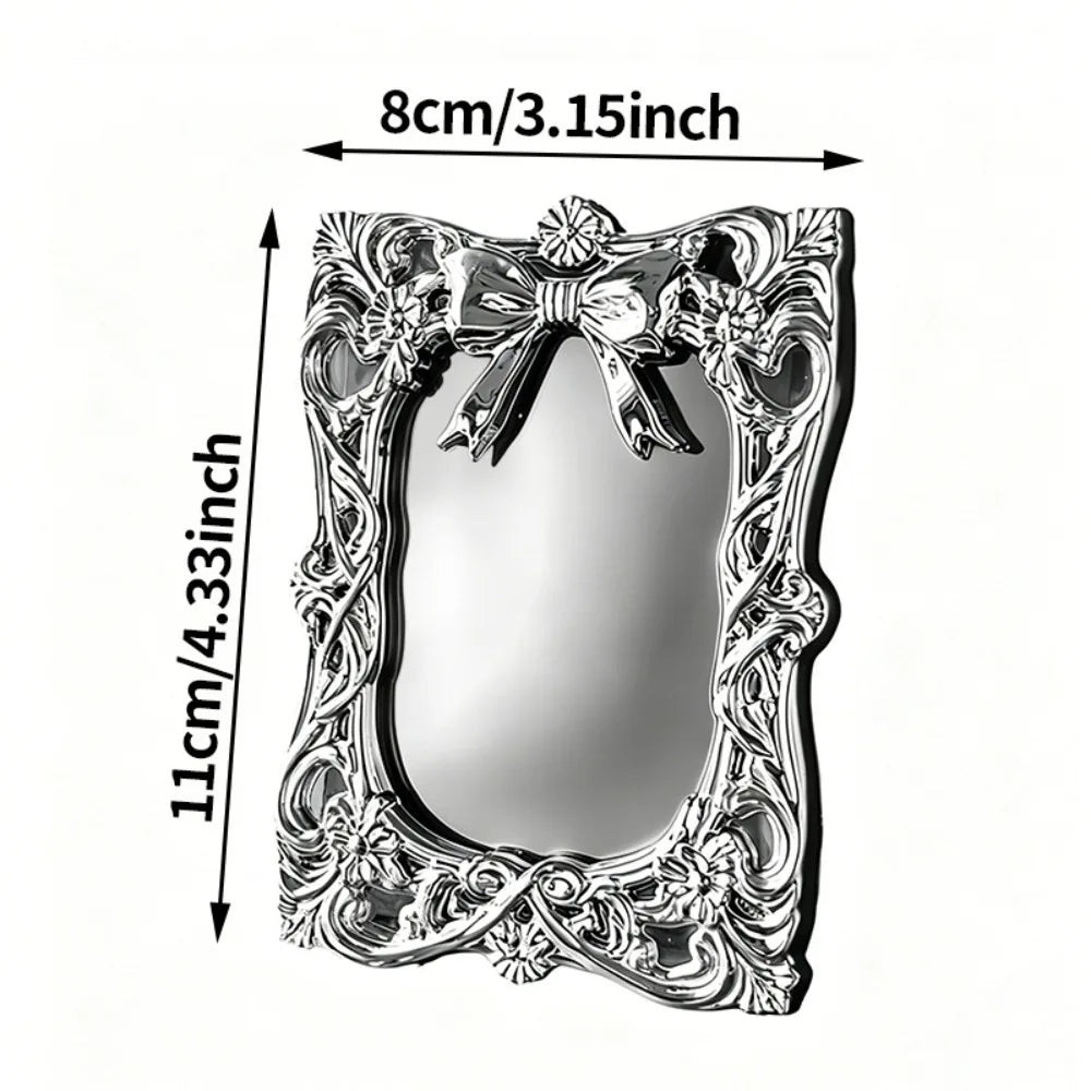 Lightweight Electroplated Frame Irregular Photocard Holder Keychain Qme