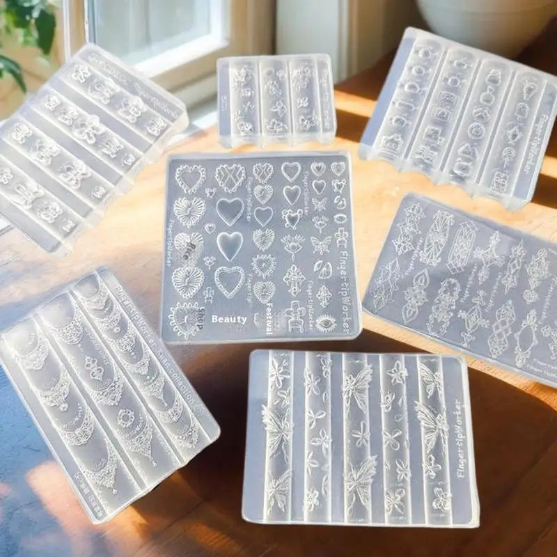 Transparent DIY Acrylic Nail Art Mold French Heart Necklace Butterfly Qme