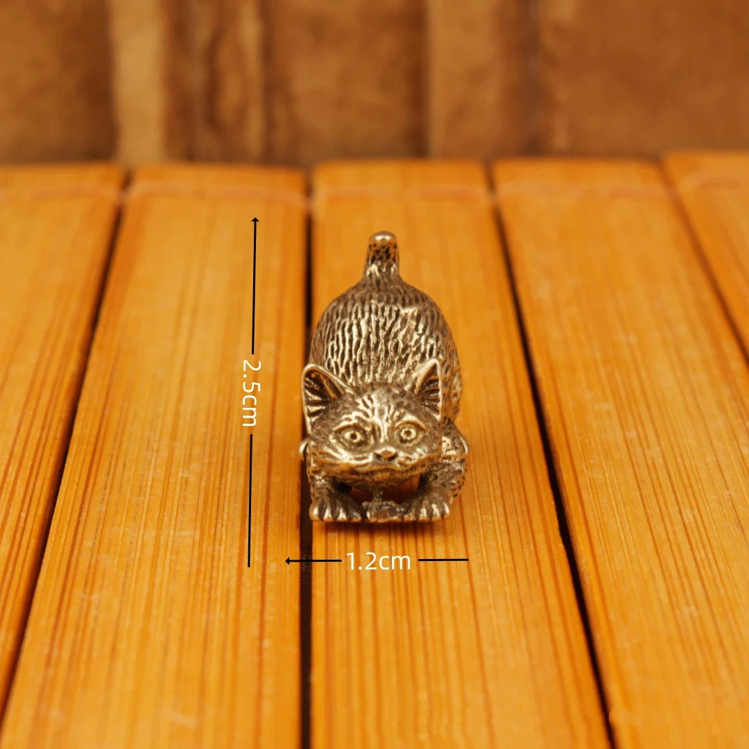 Vintage Brass Cat Ornaments Office Desktop Decoration Ornaments Cat Tea Pets Metal Cat Ornaments Handicrafts HomeDecor Wholesale Qme A