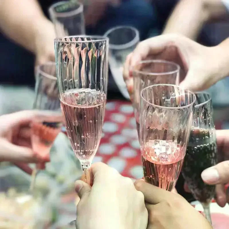 1 PCS Plastic Wine Glasses Vintage Champagne Cups Cut Goblets Unbreakable Cocktail Glasses Qme