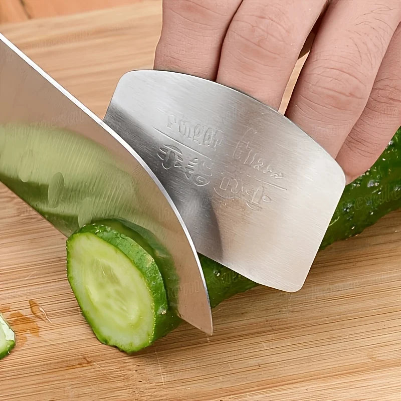 1pc,Stainless Steel Finger Protection Slice for Reusable Finger Safety in The Kitchen, Metal Finger Guard for Cutting Protection Qme