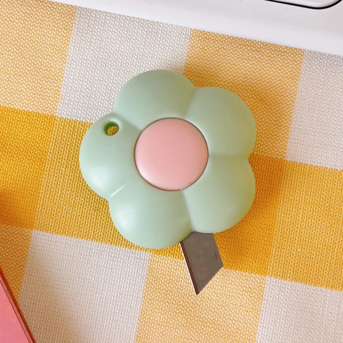 1-3pcs Cuter Mini Flowers Utility Knife Box Knife Paper Cutter Letter Opener Art Paper Cutter Kawaii Stationery Qme 1 pcs green
