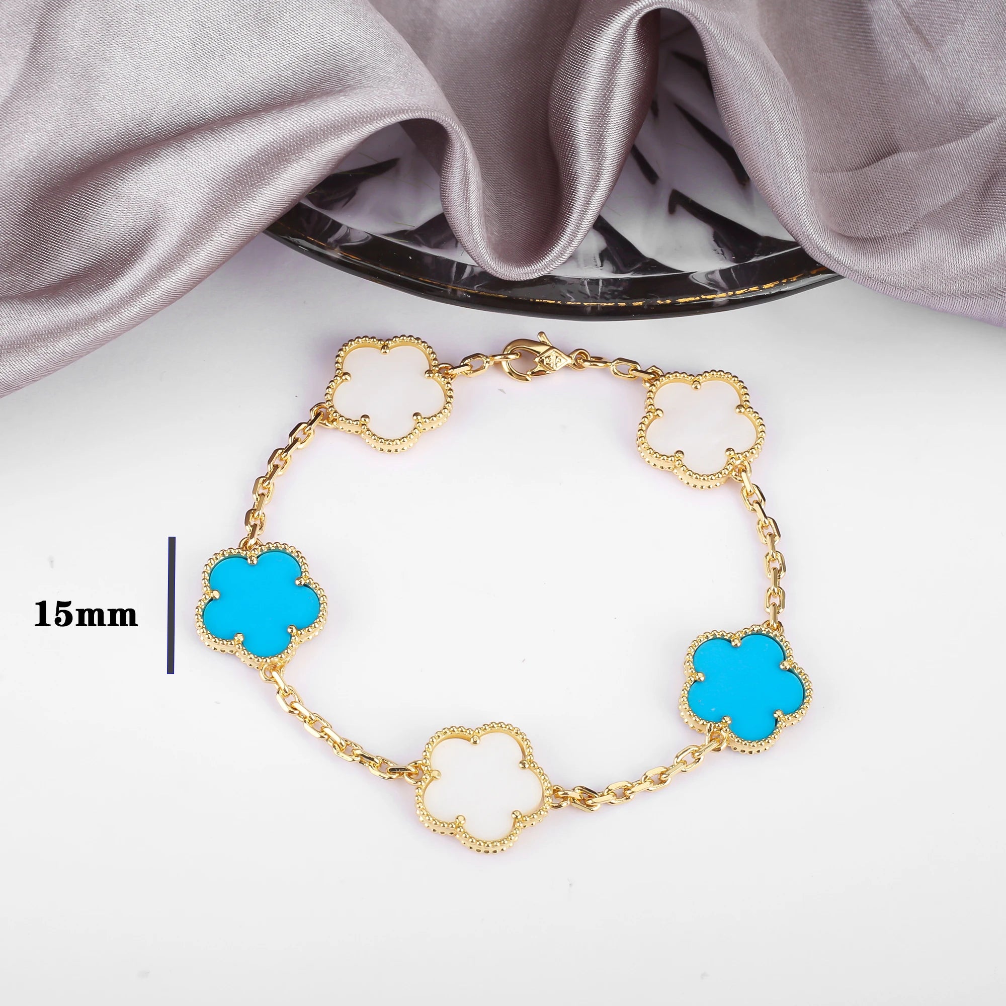 2023 INS 10 Colors Five Leaf Flower Bracelet Classic Fashion