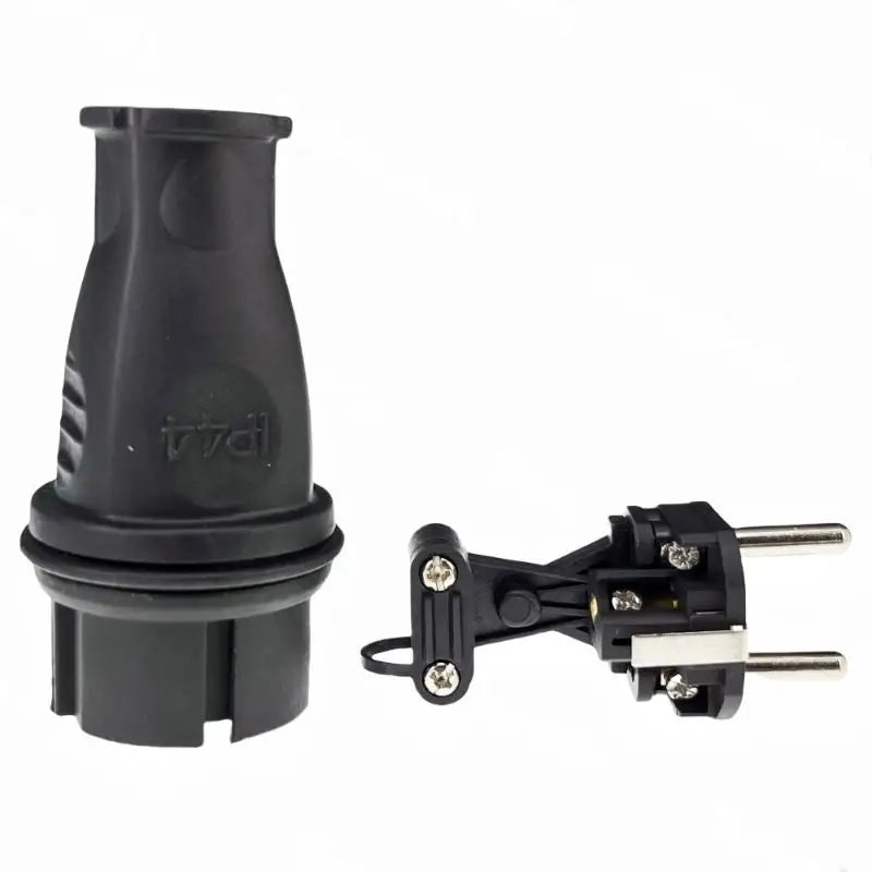 European Waterproof Power Plug Socket 16A Industrial Grade Rubber Qme