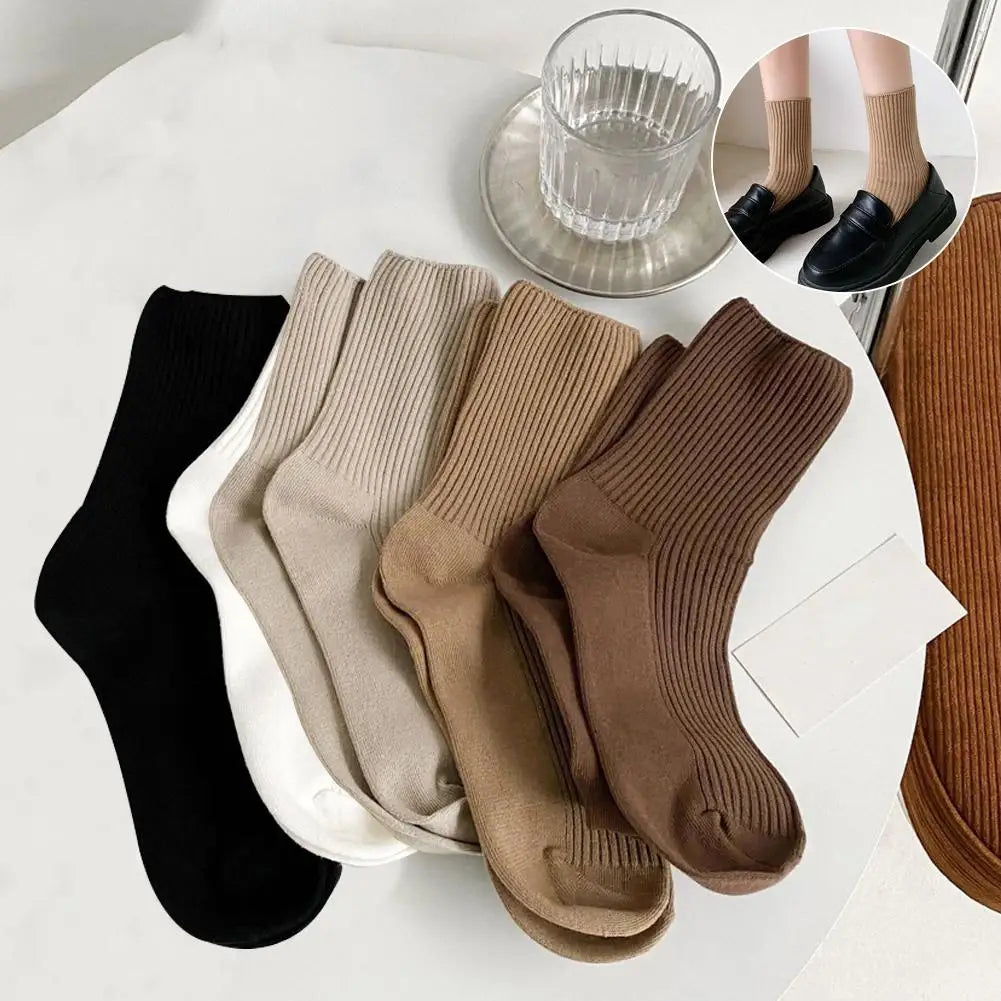 5 Pairs Of New Japanese Socks Set Solid Color Women's Casual Cotton Socks Autumn Simple Women's Medium Length Socks Qme
