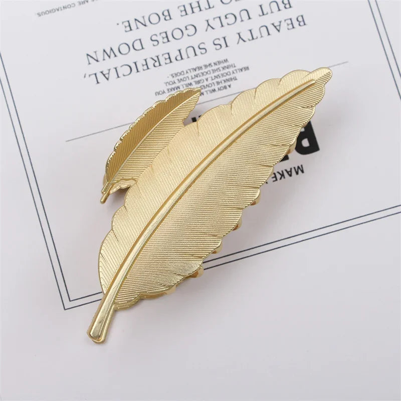 New Hollow Out Butterfly Tassel Hair Pins for Women Girl Beauty Vintage Metal Golden Clips Jewelry Accessories Styling Tools Qme 9cm-Leaf-Aurous