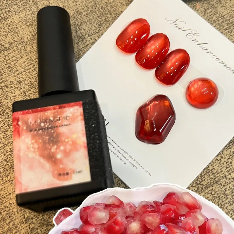 NEW Pomegranate Red Glass Cat Eye Gel High Density Magnetic Gel Polish Icy Transparent Effect Gel Salon Professional Nail Art Qme
