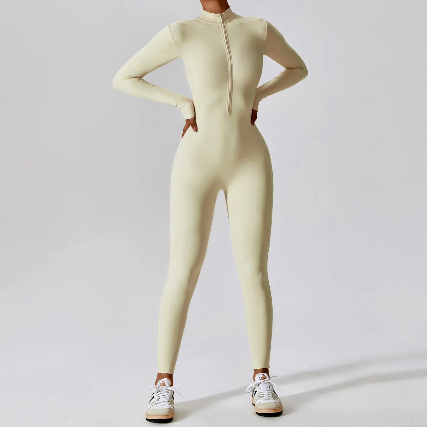 A Naked zipper short sleeved yoga suit jumpsuit, quick drying breathable outdoor sports tight fitting jumpsuit, fitness suit Qme L Oats and apricots