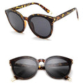 Fashion Punk Sunglasses Women Men Trendy Wrap Around Star Decor Qme champagne