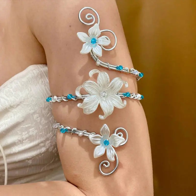 Elegant Hollow Out Flower Bracelet Floral Adjustable Open Arm Bangle Vintage Armlet Armband Arm Accessories Qme StyleA