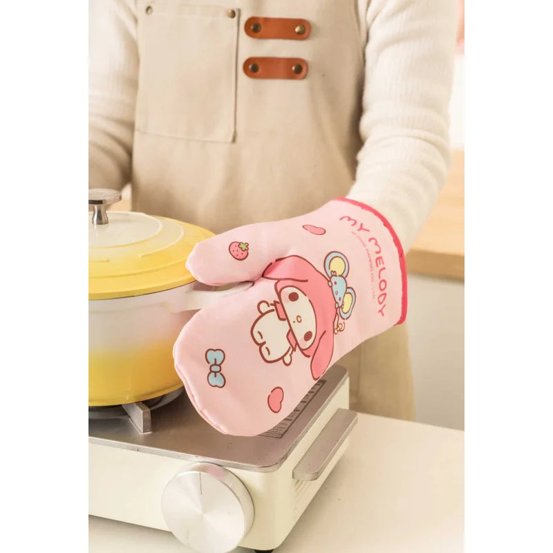 Hello Kitty Kuromi Silicone Gloves Thickened Gloves, Heat-Resistant for Household Use, Insulated Gloves Qme