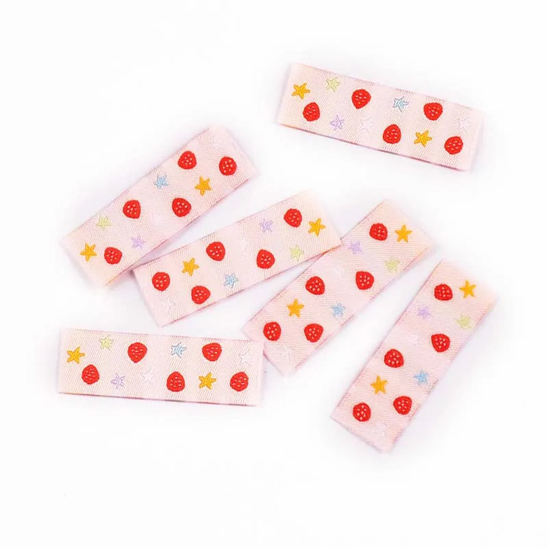 20pcs 15-45mm Mix Colorfull Flower/Heart/Tulip Pattern Label For DIY Clothing Decorative Sewing Accessories Without Gum cp3816 Qme 20pcs 46x15mm
