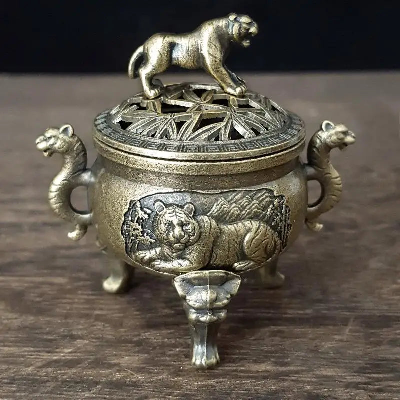 Home Decoration Ancient Tiger Incense Burner Metal Small Ornaments Qme