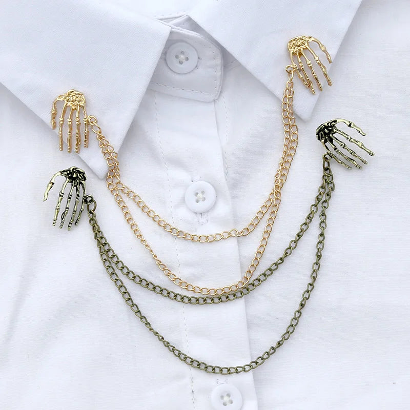New Brooches Punk Skull Shirt Collar Pins Retro Fashion Men and Women Steampunk Charm Palm Universal Retro Chain Brooch Qme