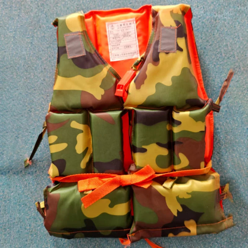 Essential Outdoor Gear Waterproof Emergency Blanket Warmth Survival Qme A6