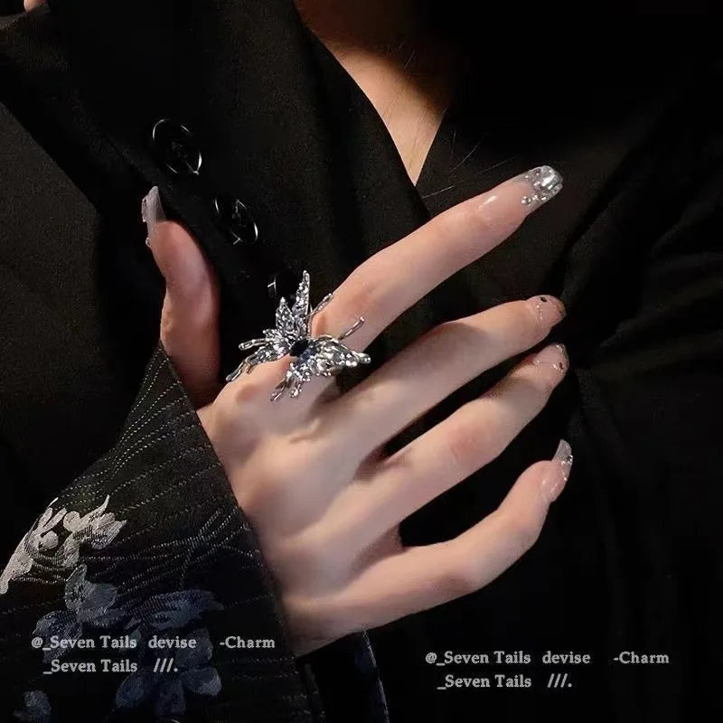 Luxury Sliver Color Zircon Multi Butterfly Open Ring for Women Exaggerated Personality Adjustable Finger Ring Wedding Jewelry Qme 2 resizable