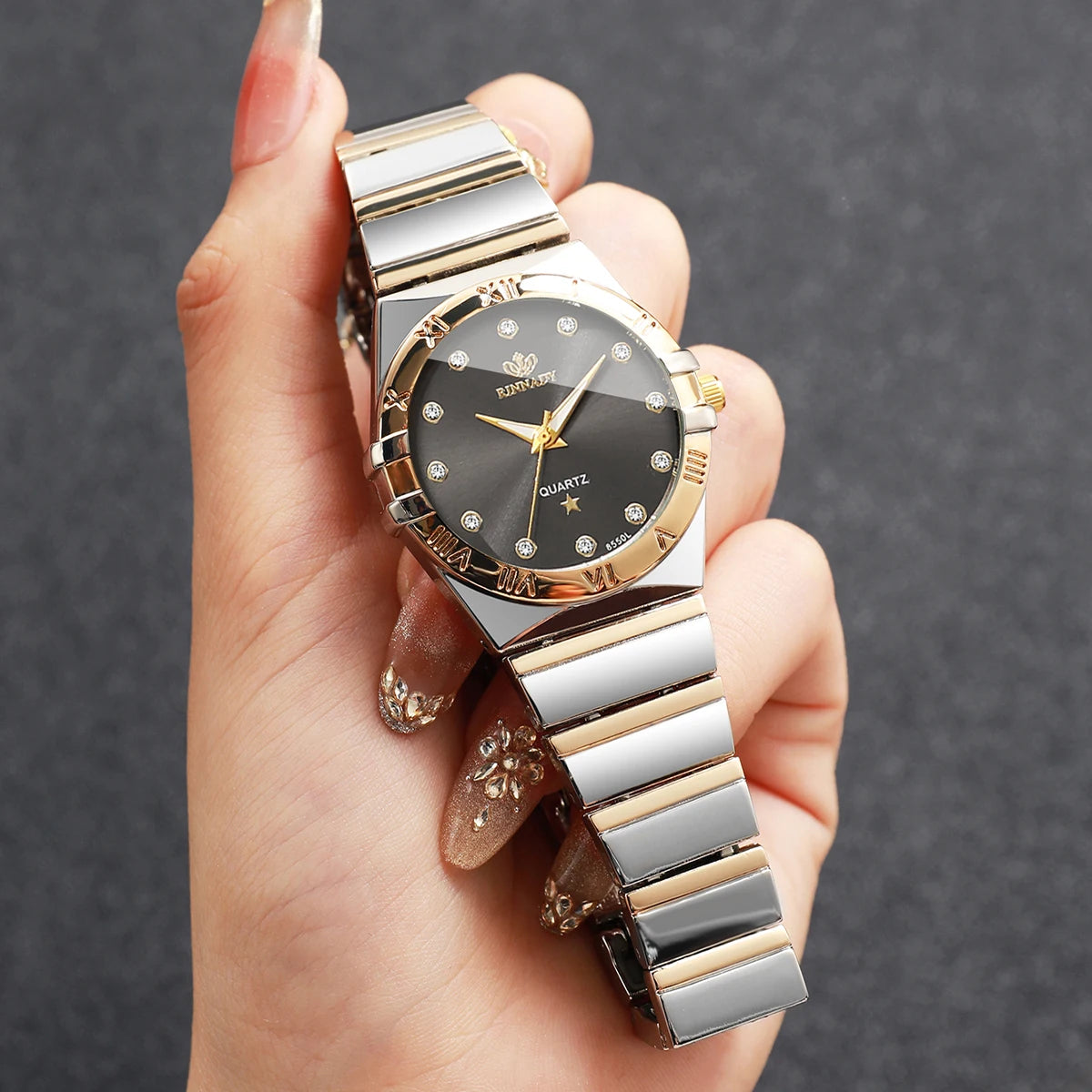 Two Tone Gold Silver Ladies Watch Rhinestone Dial Roman Trim Bezel Stainless Steel Band Elegant Women Quartz Dress Wristwatch Qme