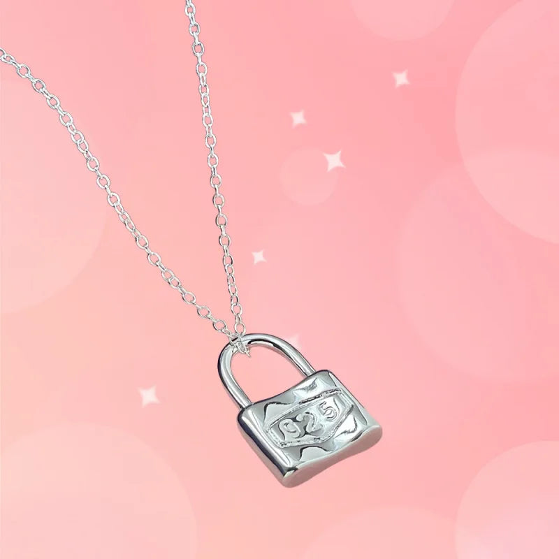New Charms 925 Sterling Silver Luxury Lock Lovely Necklace for Women Fashion Party Gift Affordable Jewelry Boutique Accessories Qme